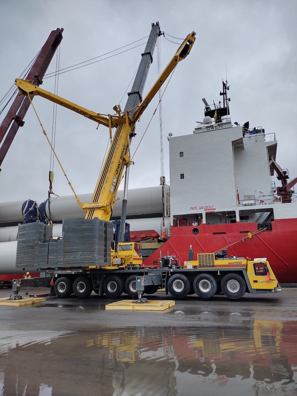 B&K Equipment Crane Services