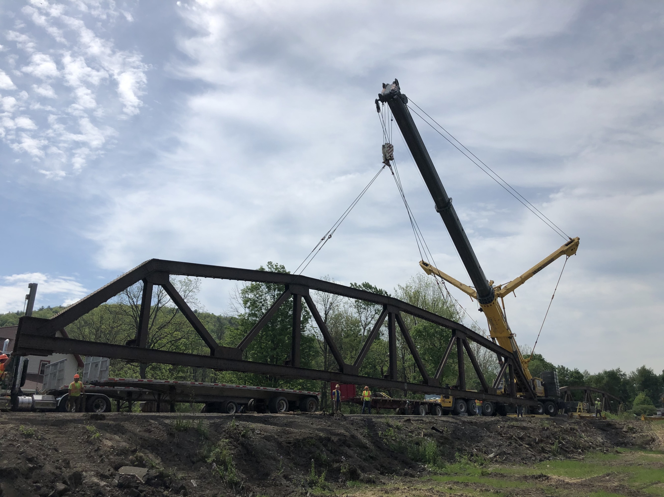 B&K Equipment Crane Services